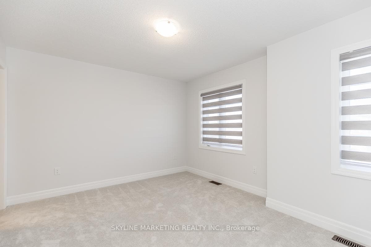 Bed 2 w/ ensuite
