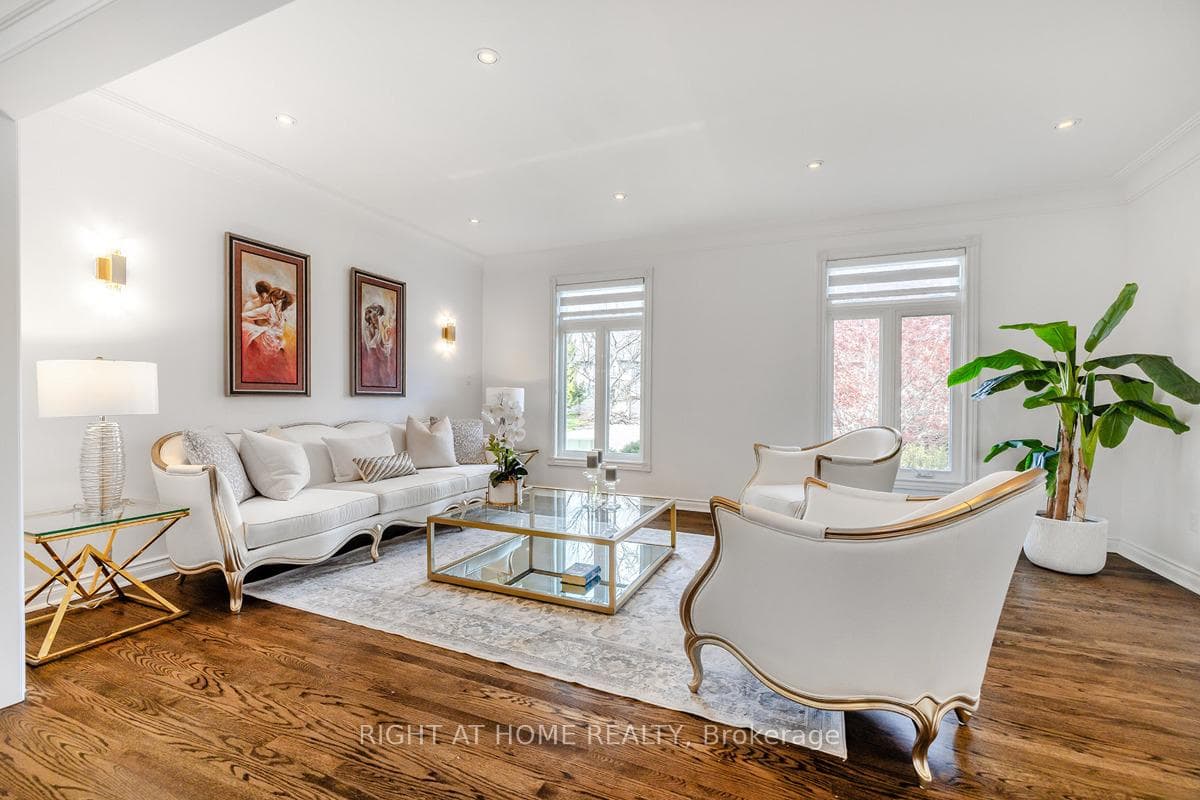 6 Dewbourne Avenue photo 5