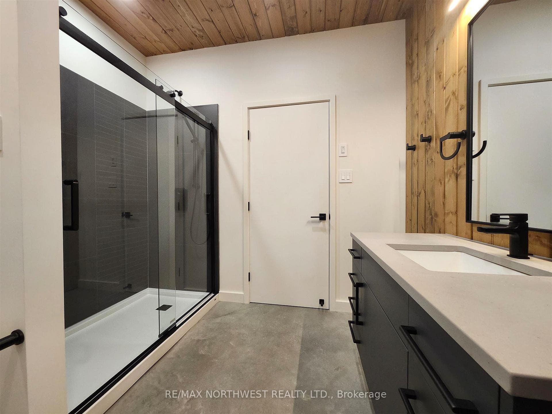 122 Sedesky Road photo 31