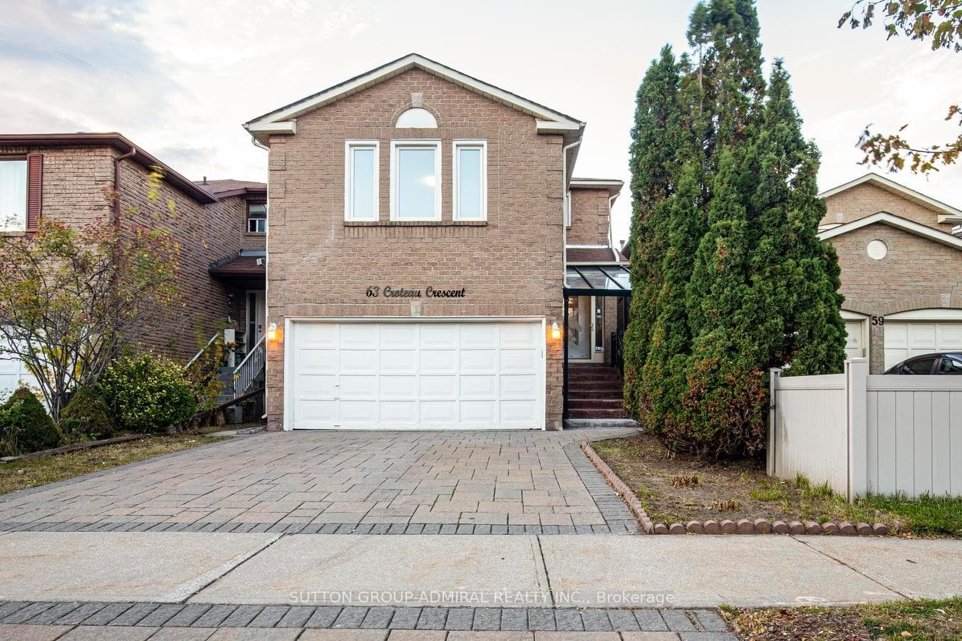 63 Croteau Crescent photo 1