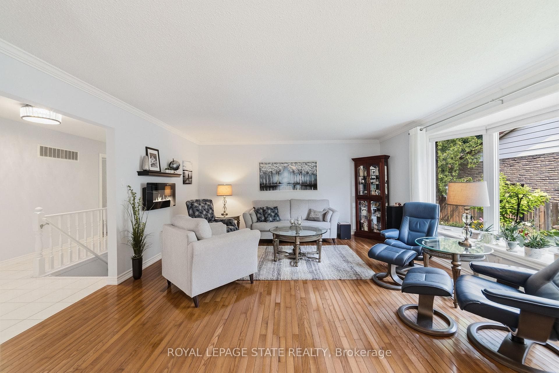 1 Banburry Crescent photo 10
