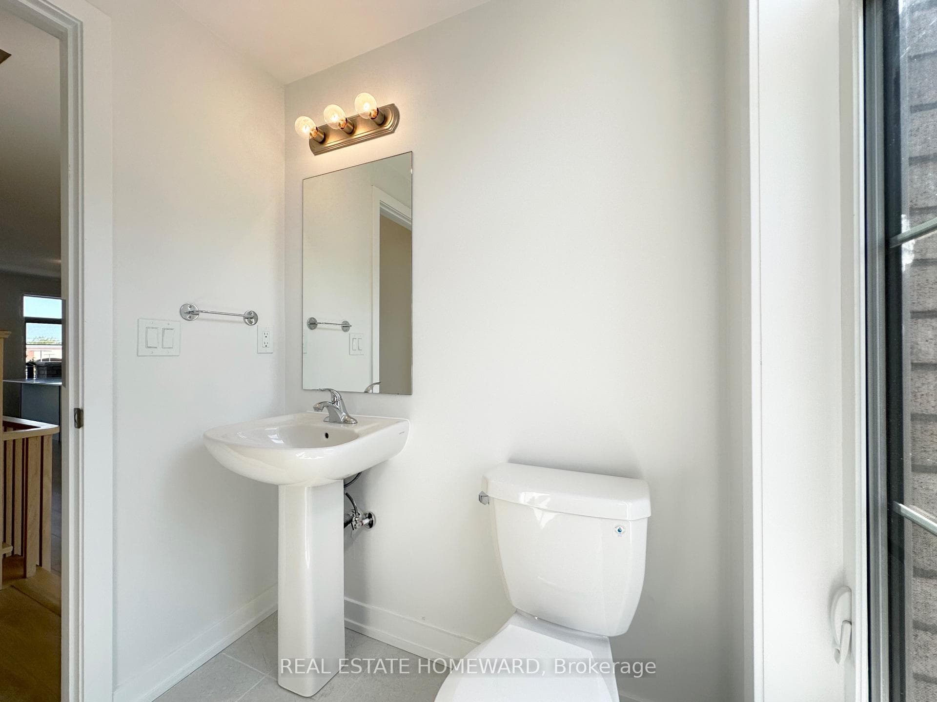 2 PC BATHROOM