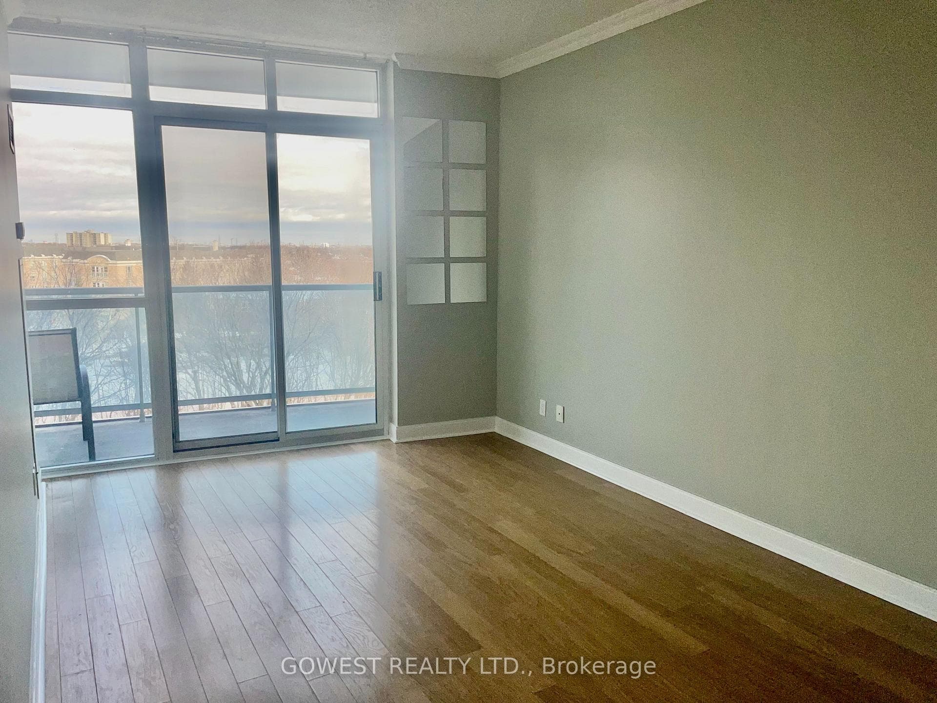 90 Absolute Avenue Unit 601 photo 6