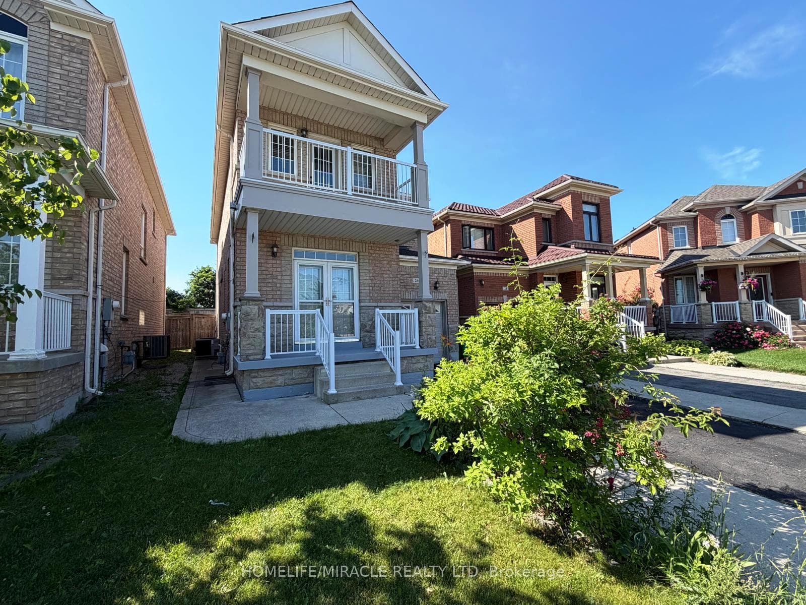 26 Fishing Crescent photo 2