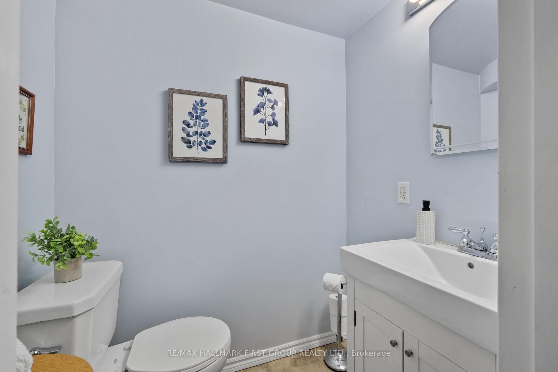 108 Abbott Boulevard photo 34