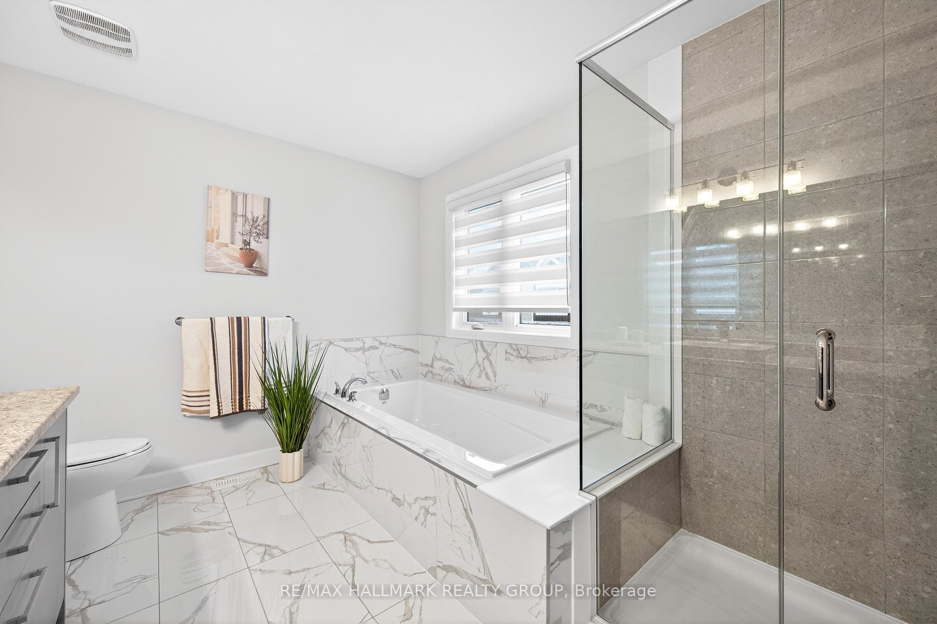 232 Aquarium Avenue photo 23