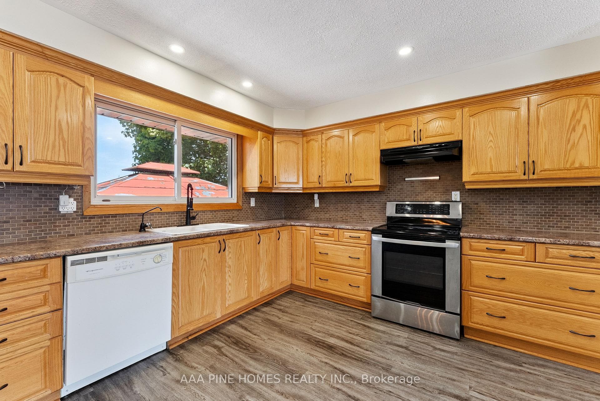 3952 Shannonville Road photo 17