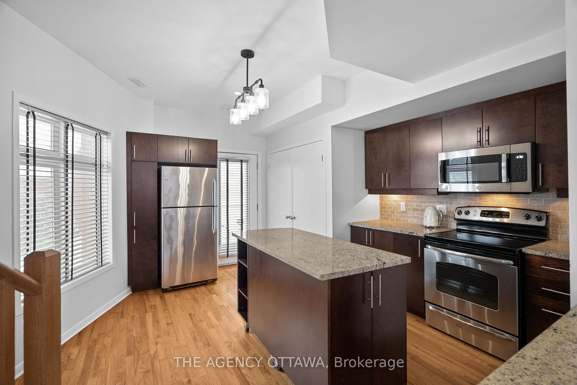 4 Sherbrooke Avenue Unit 1 photo 7