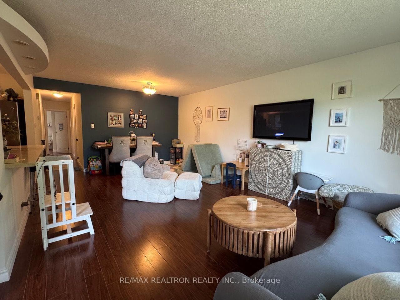 22 Rochelle Crescent photo 8