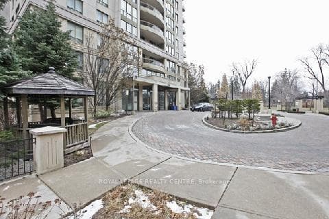 260 Doris Avenue Unit 711 photo 2
