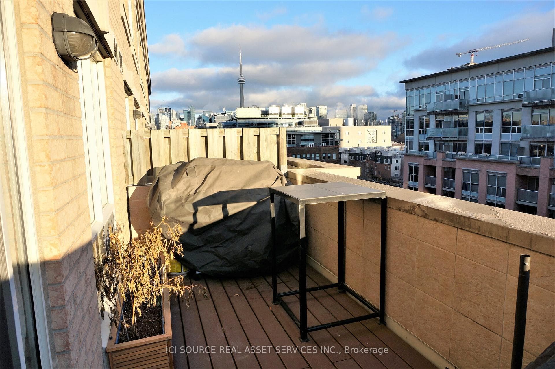 1000 King Street Unit PH11 photo 9