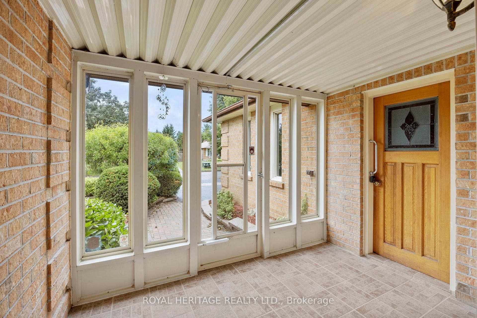 81 Ewen Drive photo 4