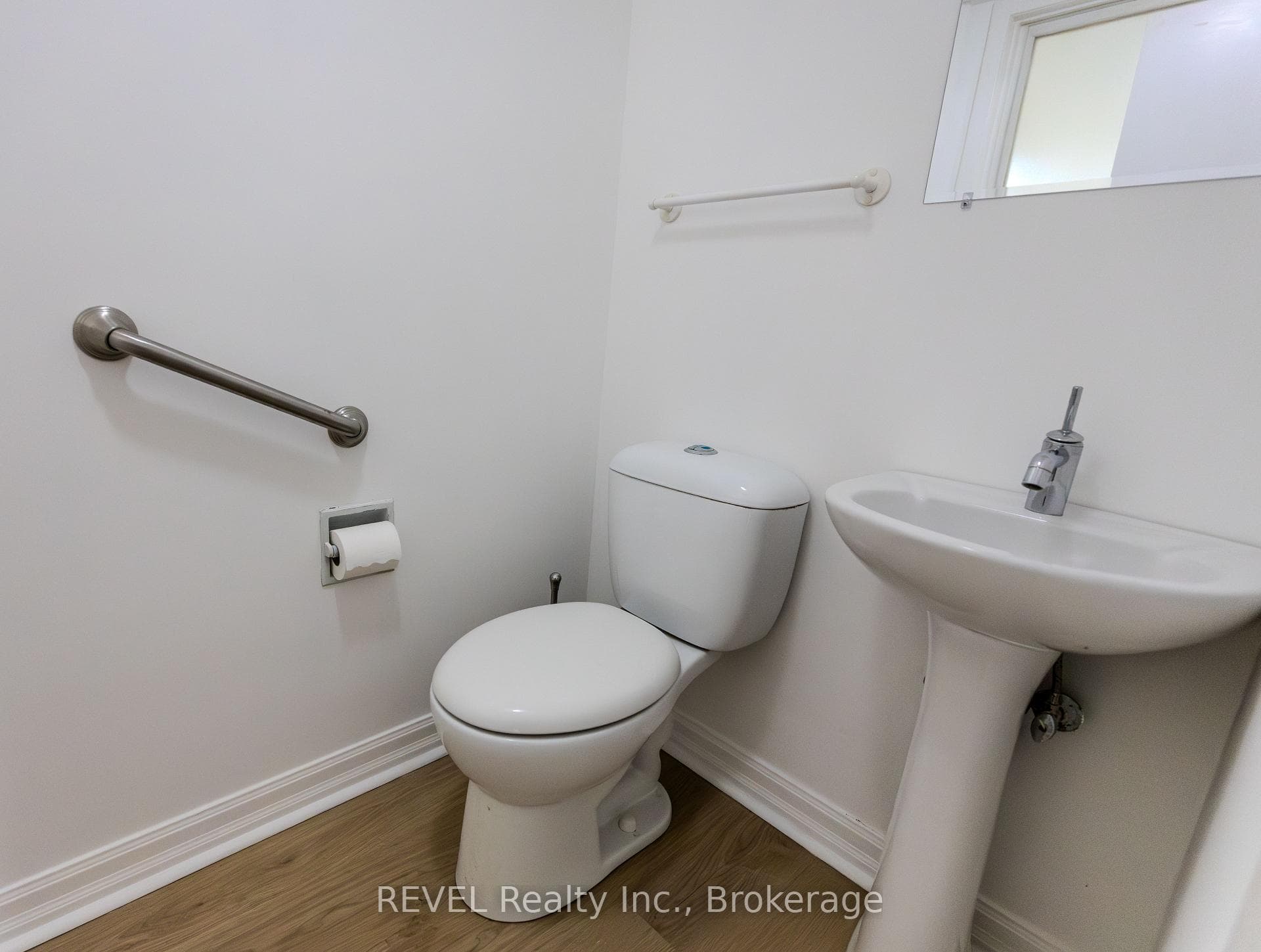19 Woodington Crescent photo 21