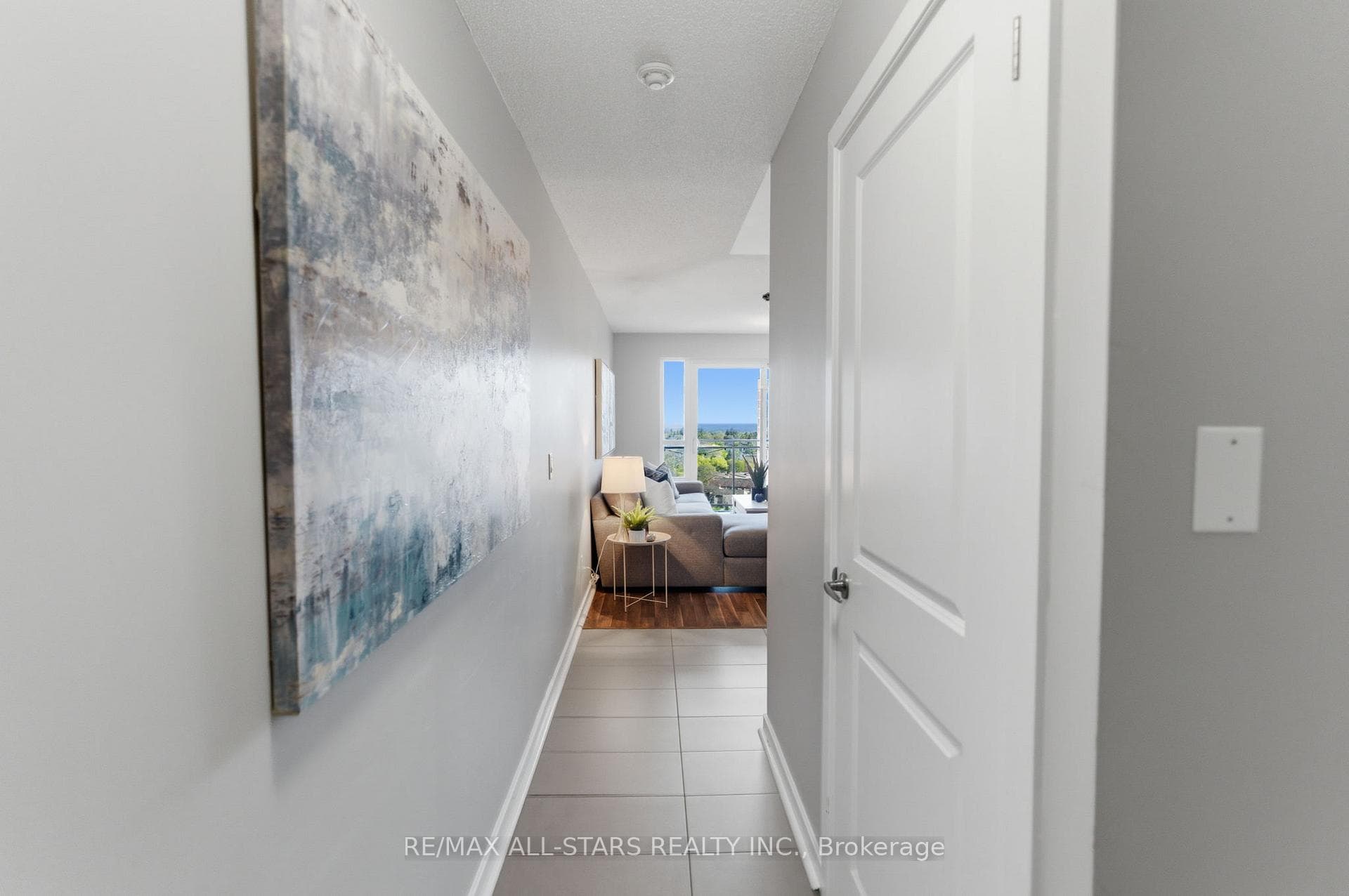 1235 Bayly Street Unit 1216 photo 16