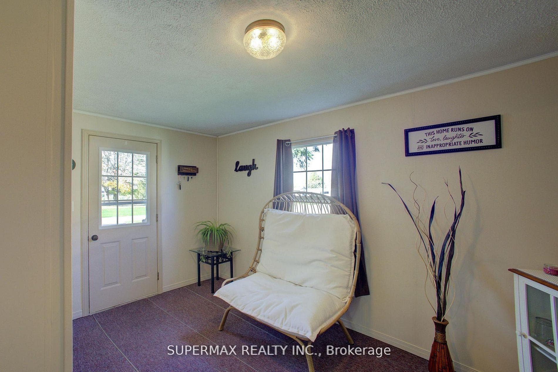302694 Douglas Street Unit 50 photo 7