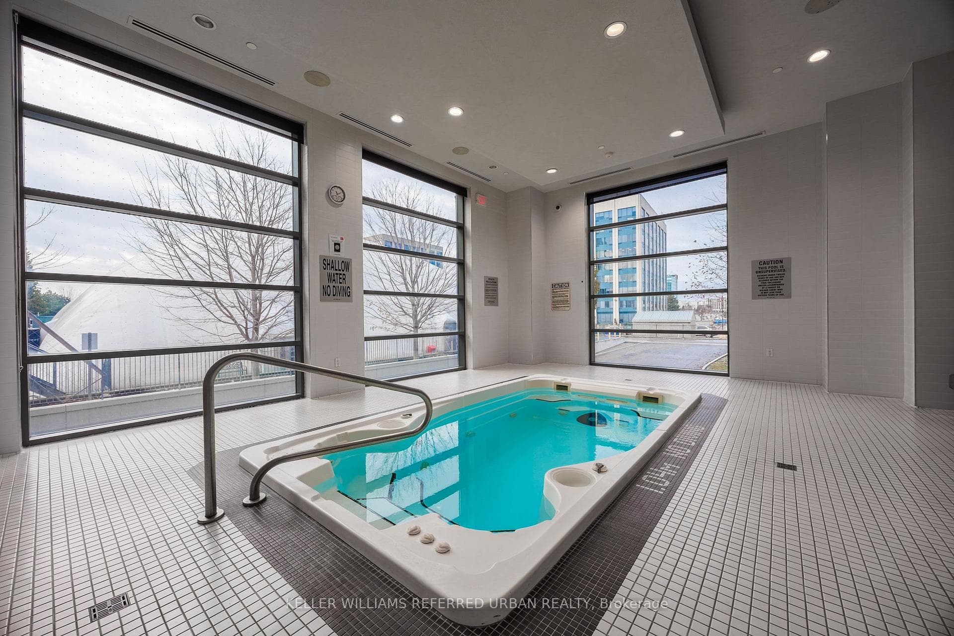 55 Ann O'reilly Road Unit 1212 photo 14