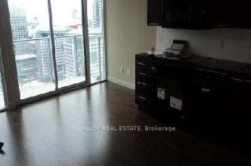 126 Simcoe Street Unit 2701 photo 8
