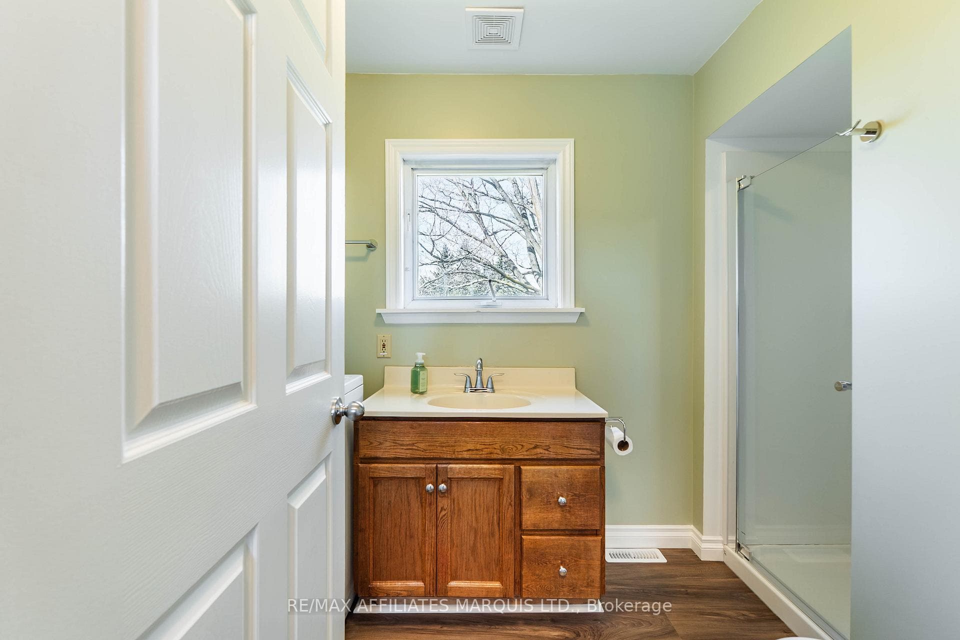 21495 Brodie Road photo 20