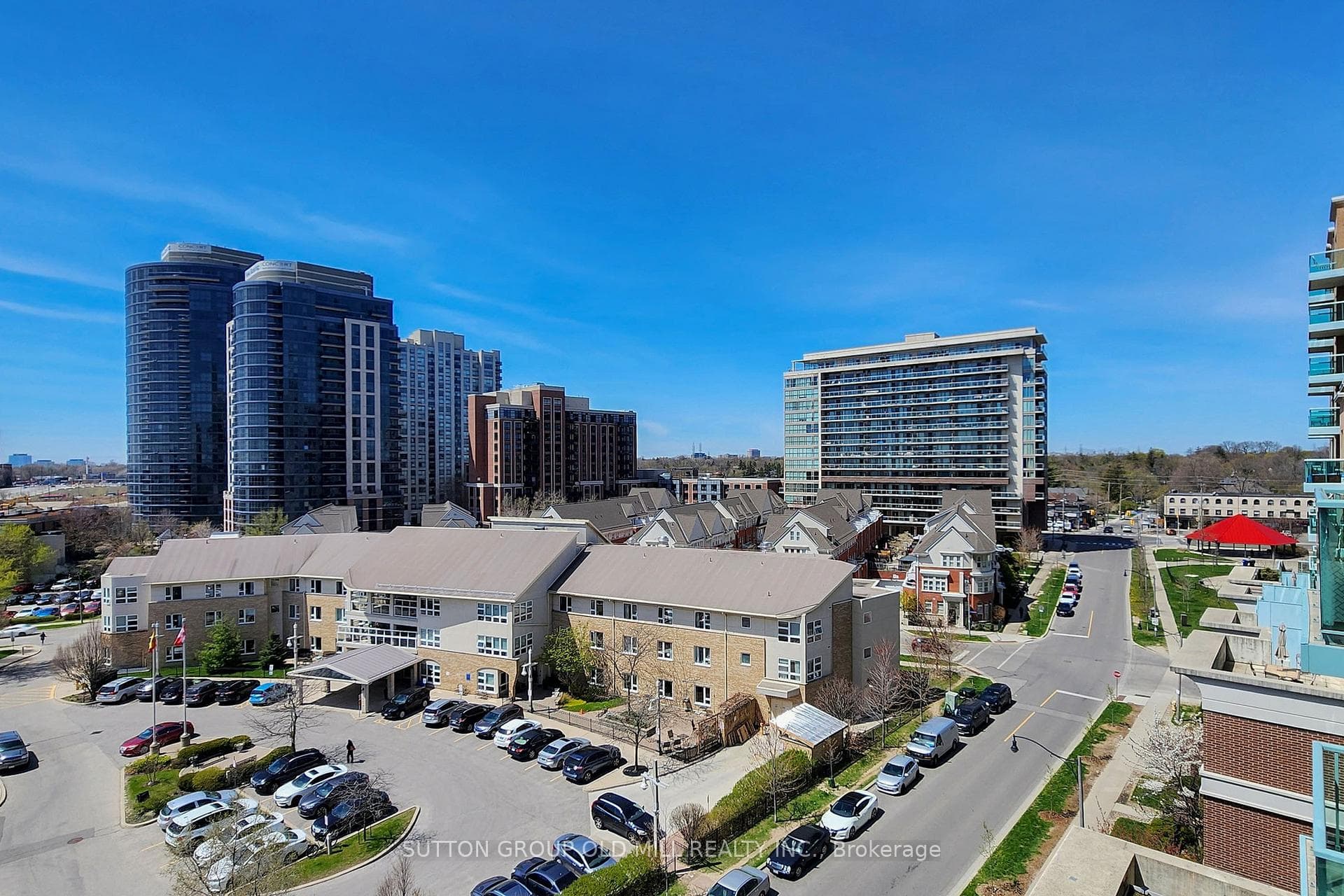 9 Michael Power Place Unit 811 photo 16