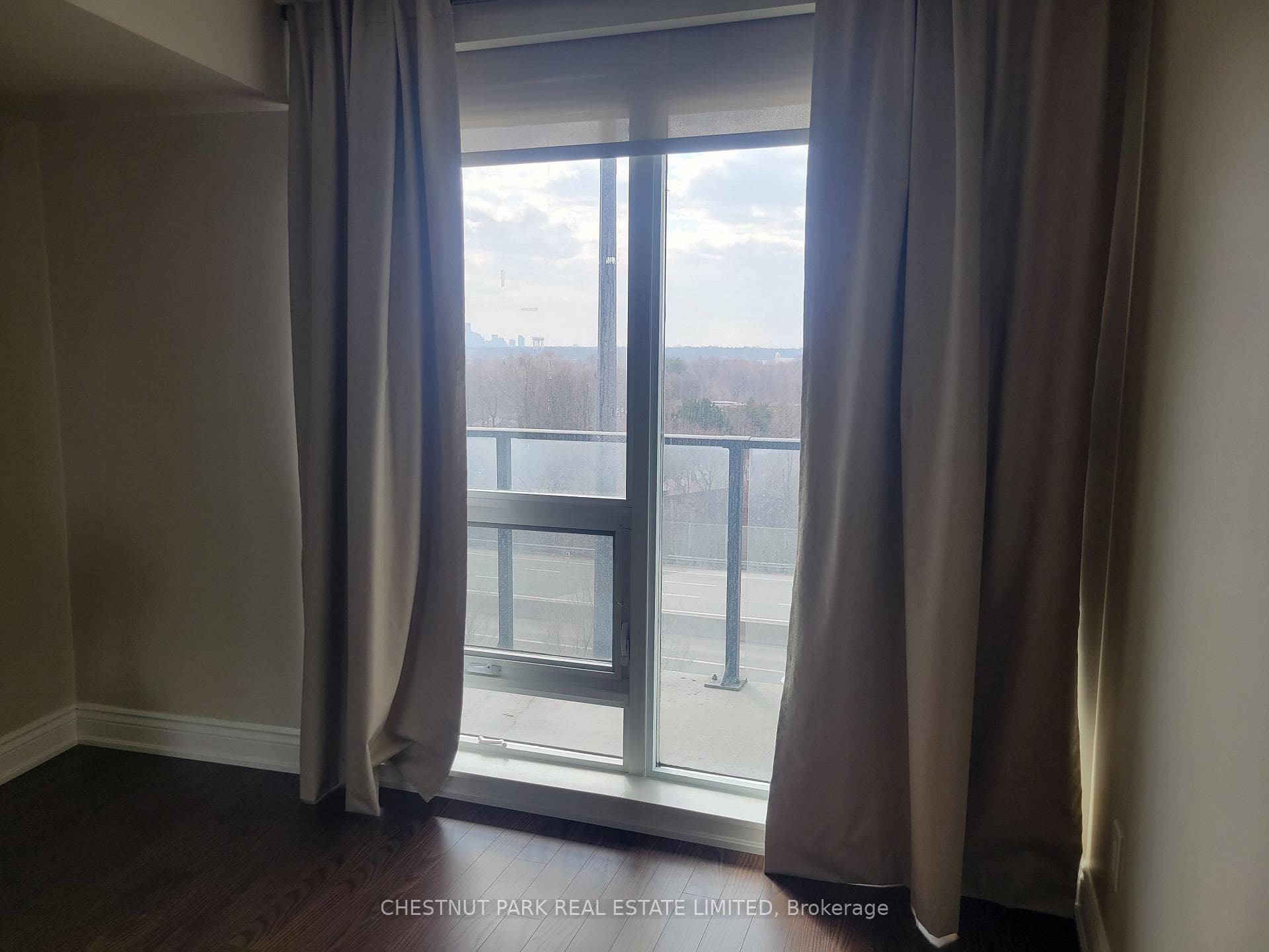 18 Valley Woods Road Unit 705 photo 12