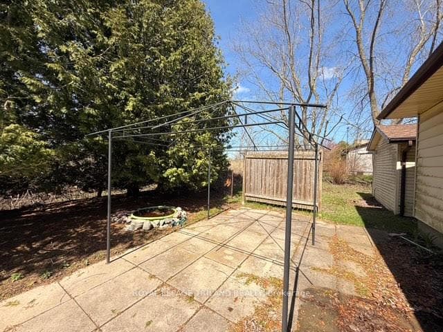 165 Railway Avenue photo 18