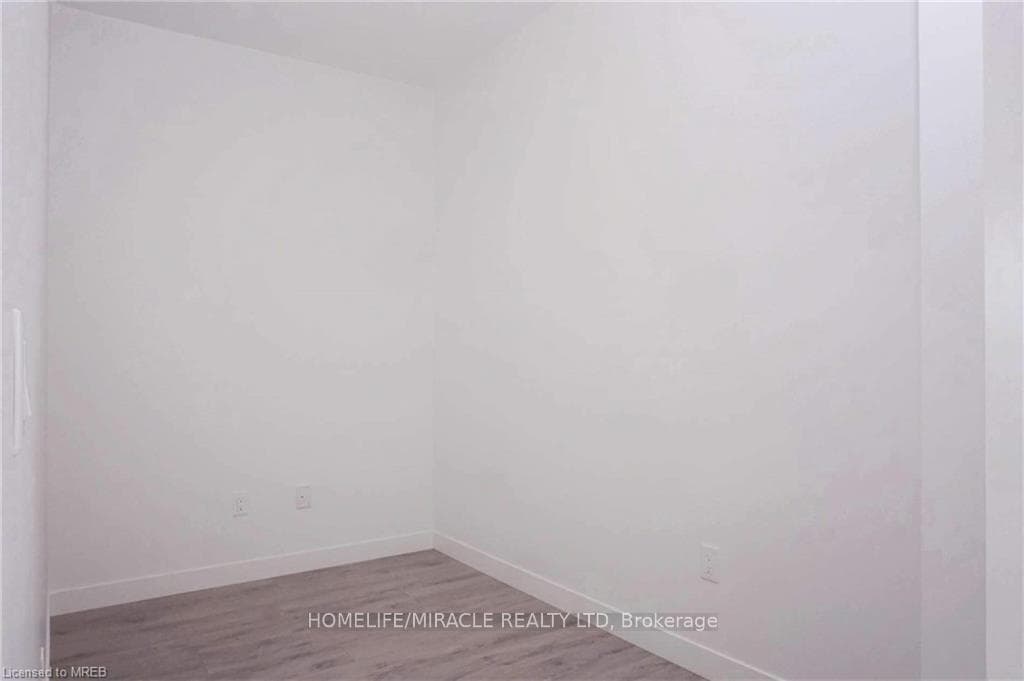 181 King Street Unit 907 photo 28