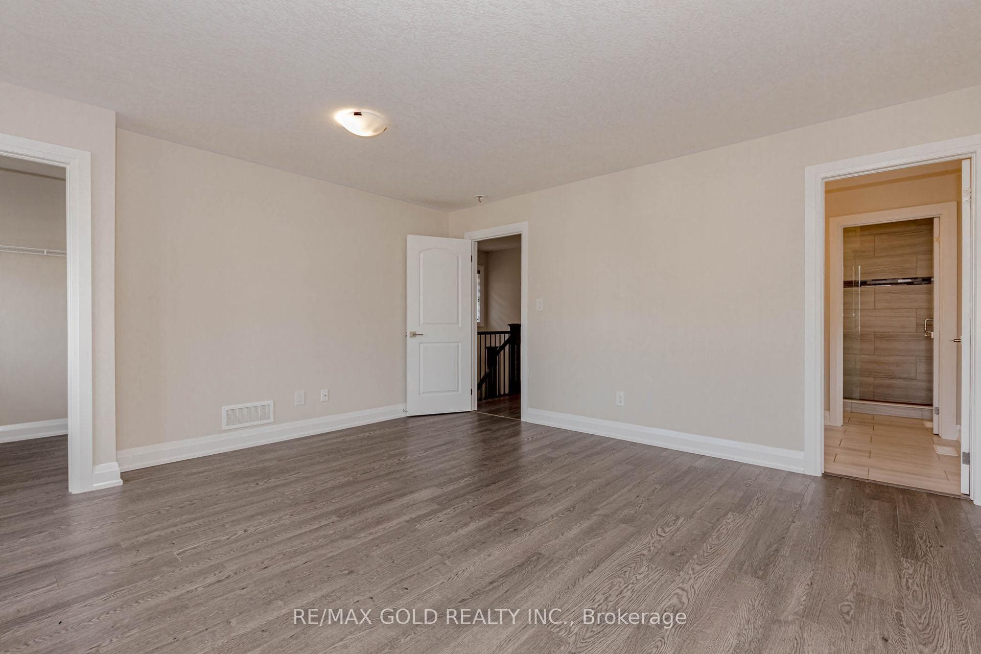352 Sedgewood Street photo 30