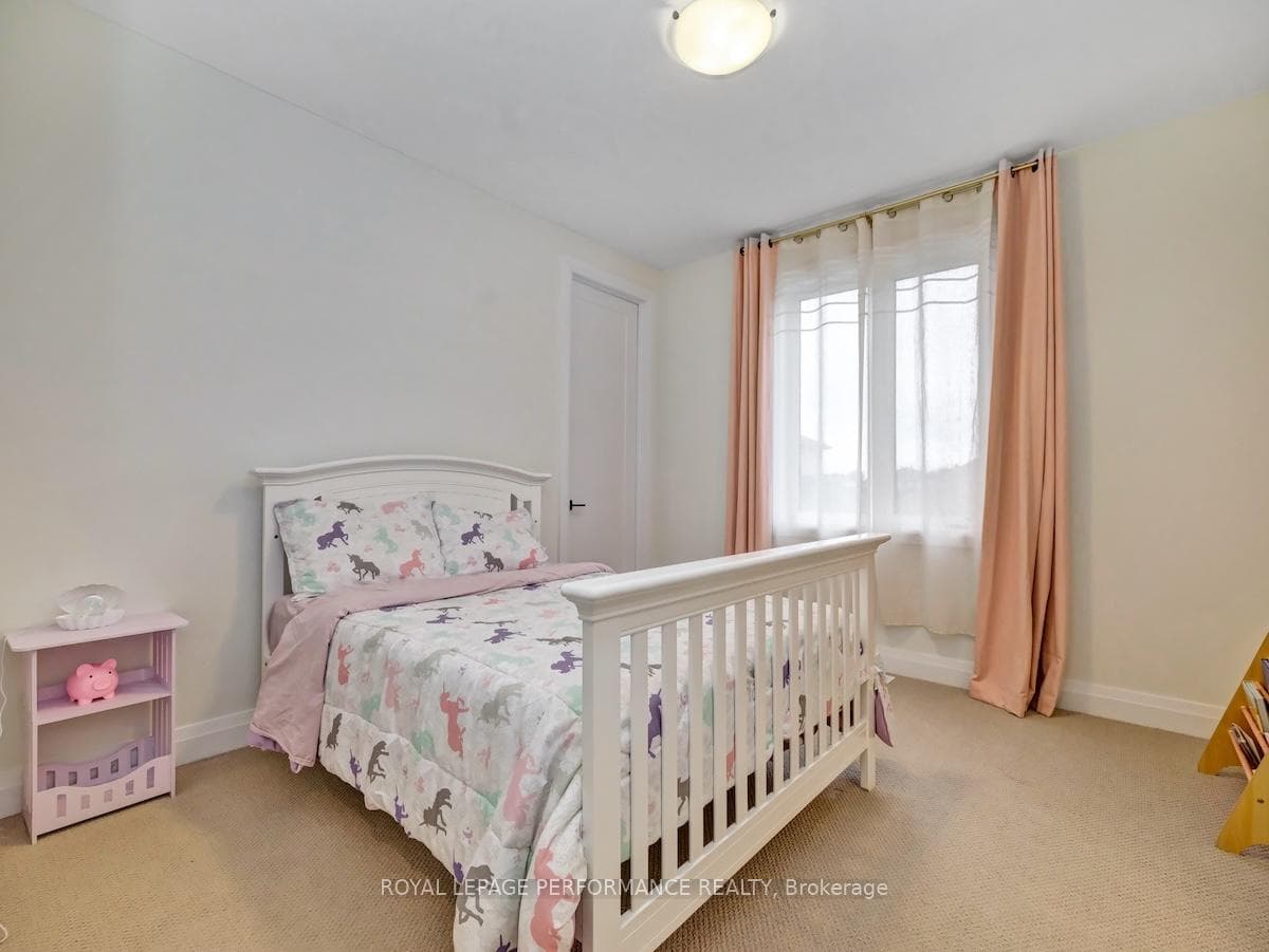 37 JETTY Drive photo 24