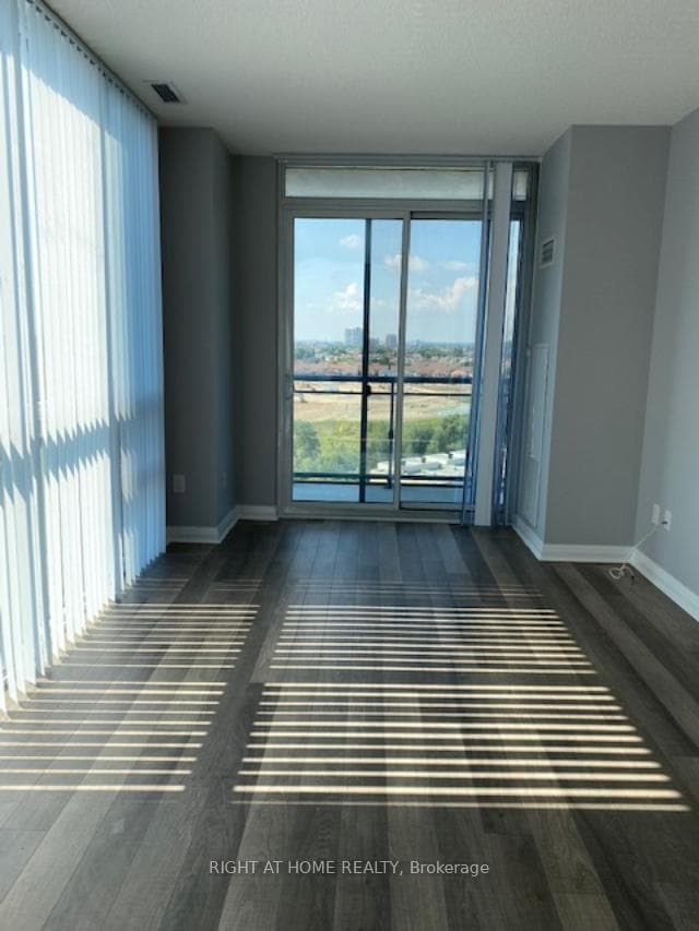 5025 Four Springs Avenue Unit 807 photo 14