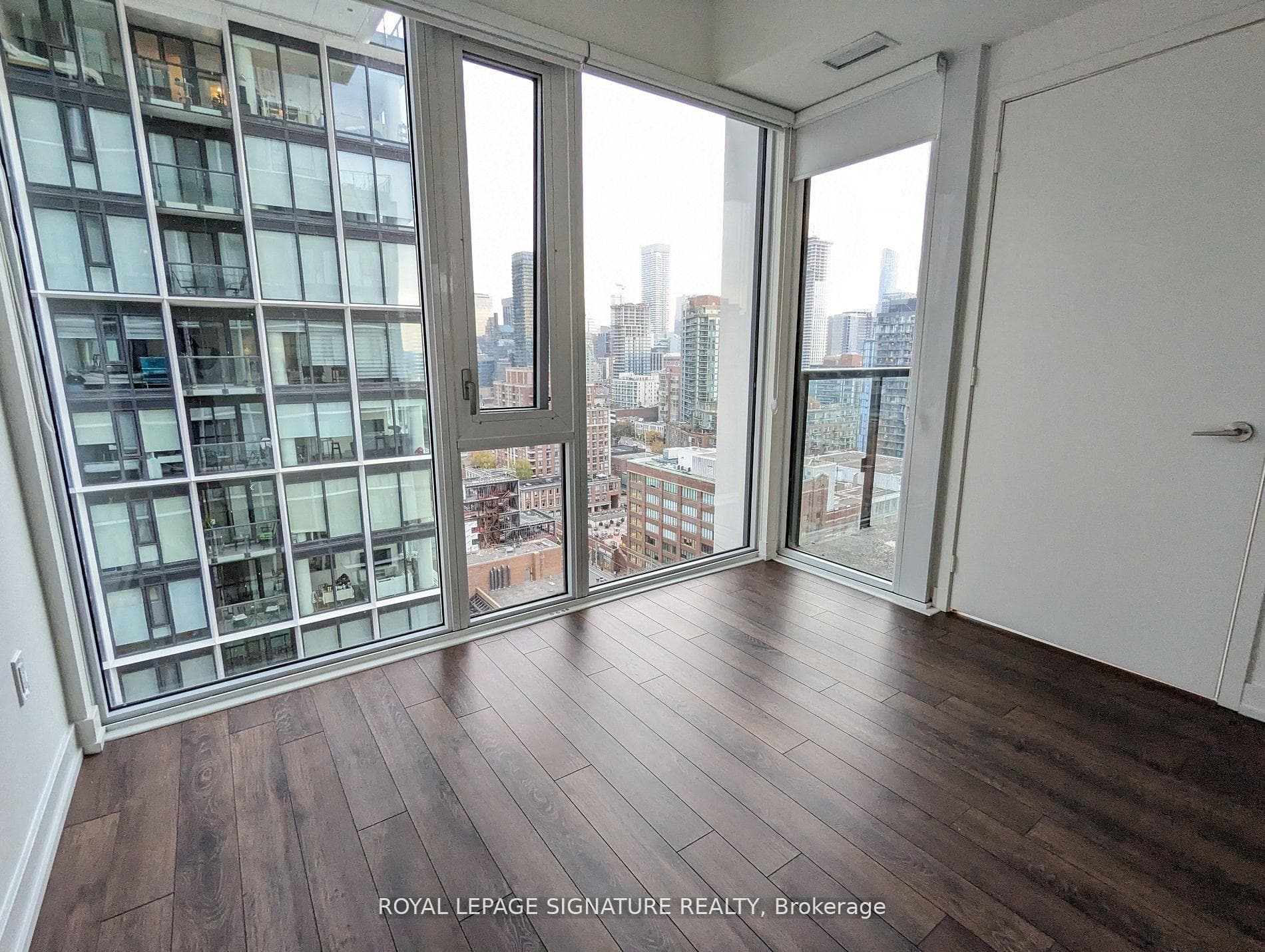 158 Front Street Unit 2017 photo 6