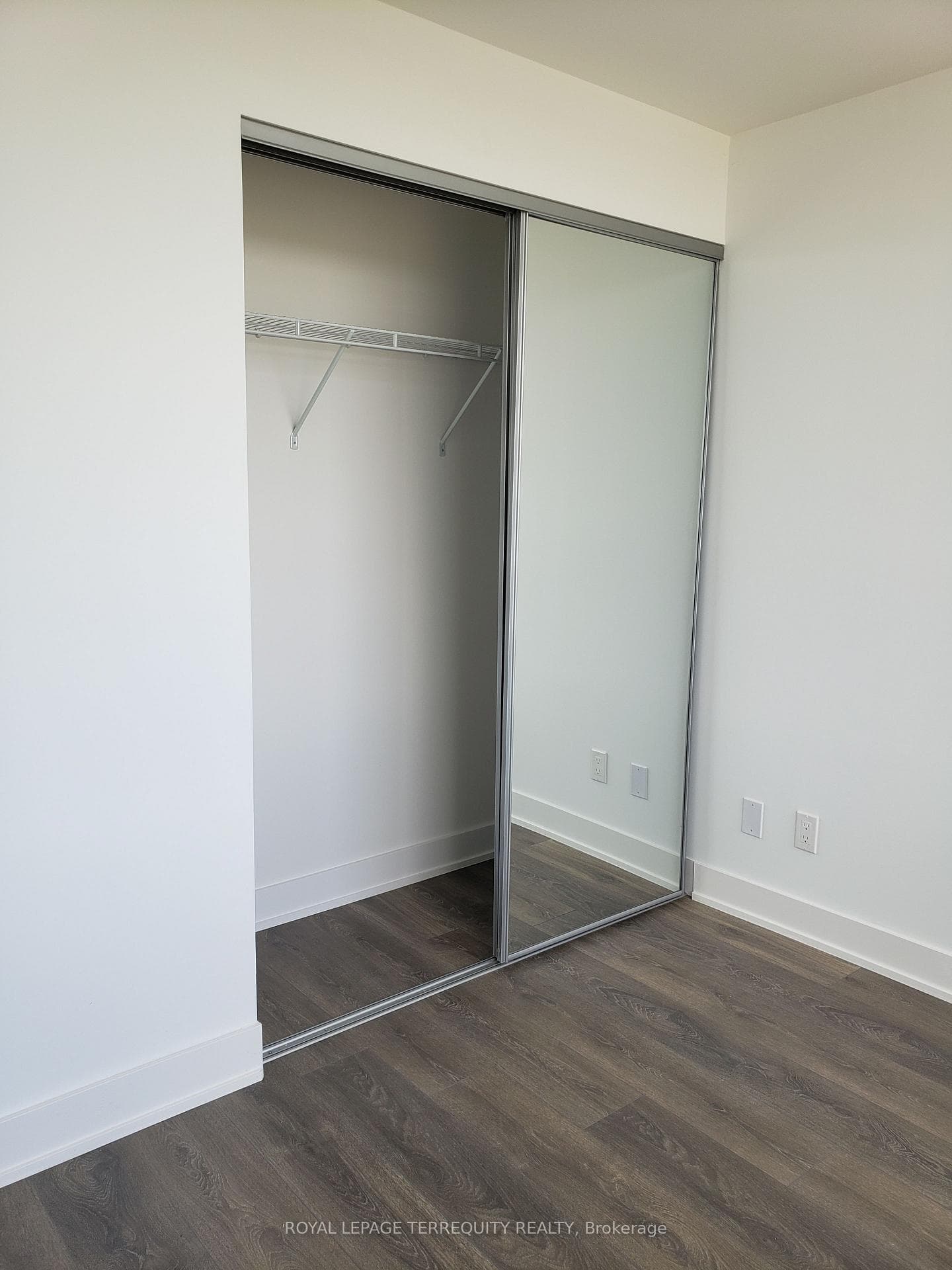 297 Oak Walk Drive Unit 1808 photo 15