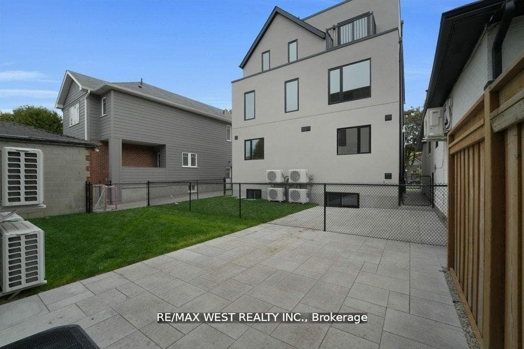 661 Winona Drive photo 48