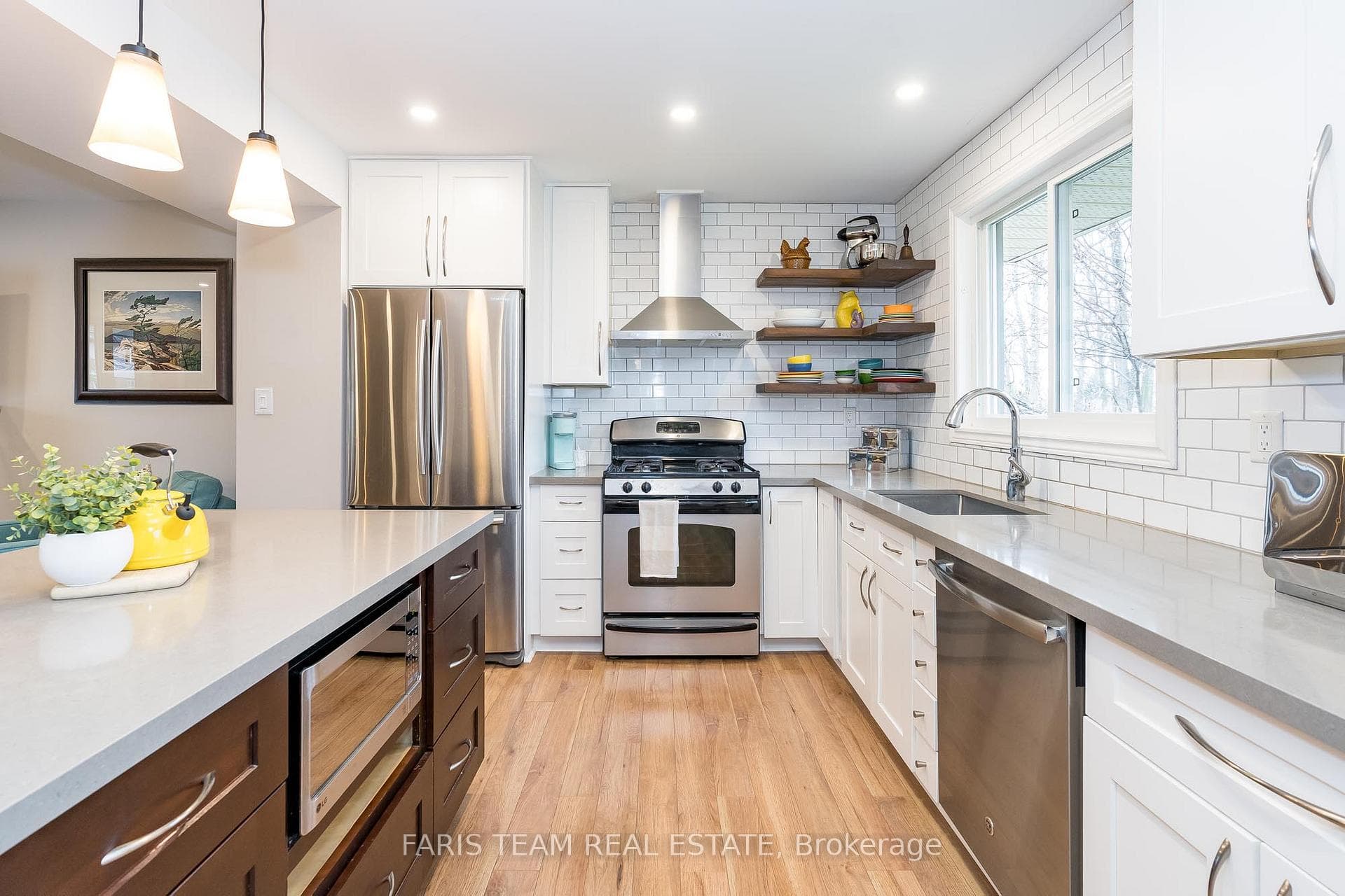 128 Springdale Drive photo 6