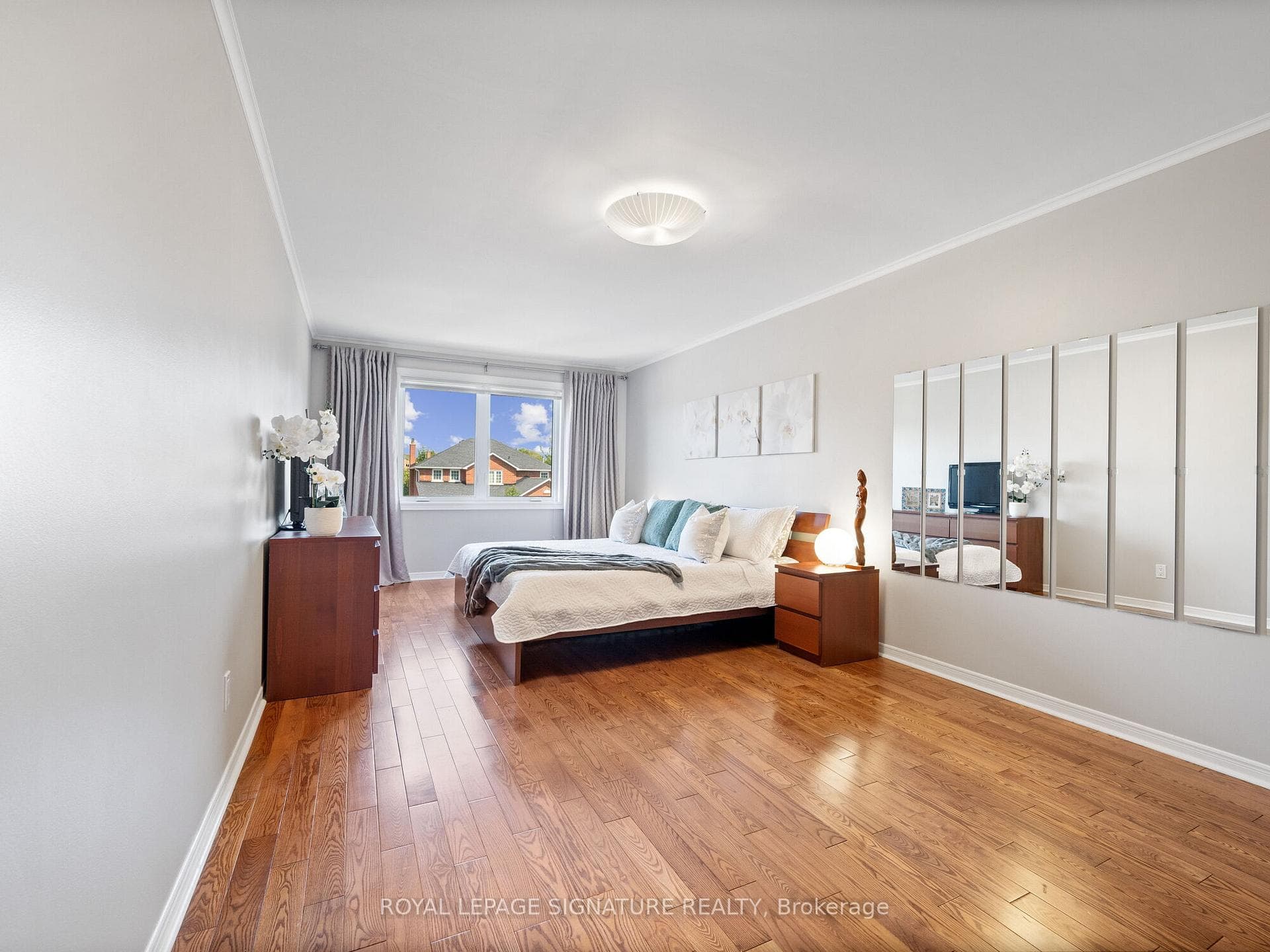 2052 Madden Boulevard photo 16