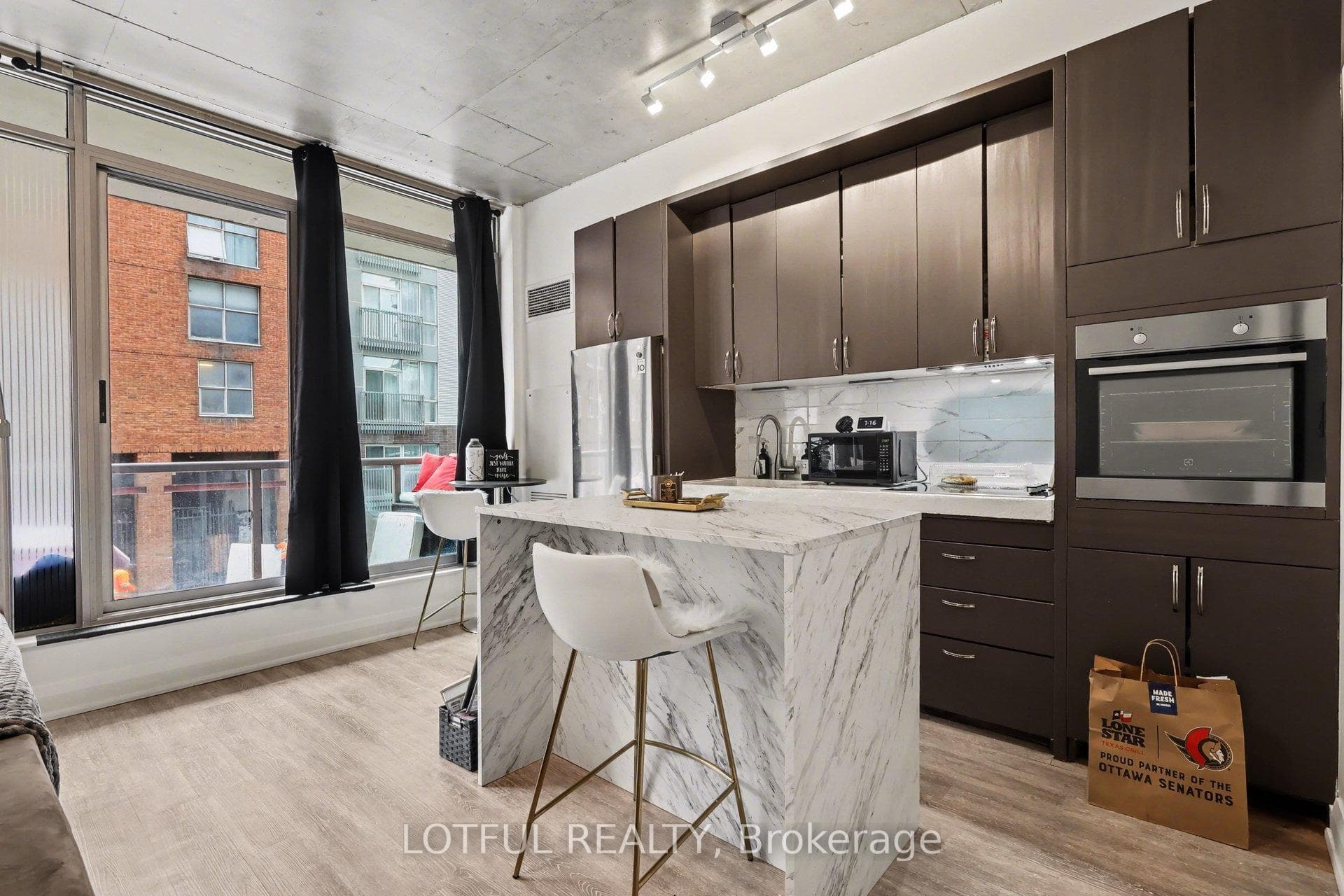 383 Cumberland Street Unit 201 photo 14
