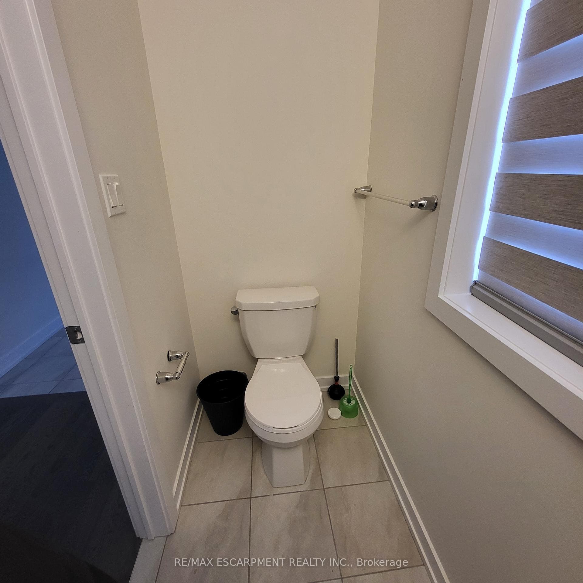 173 Wilmot Road photo 17