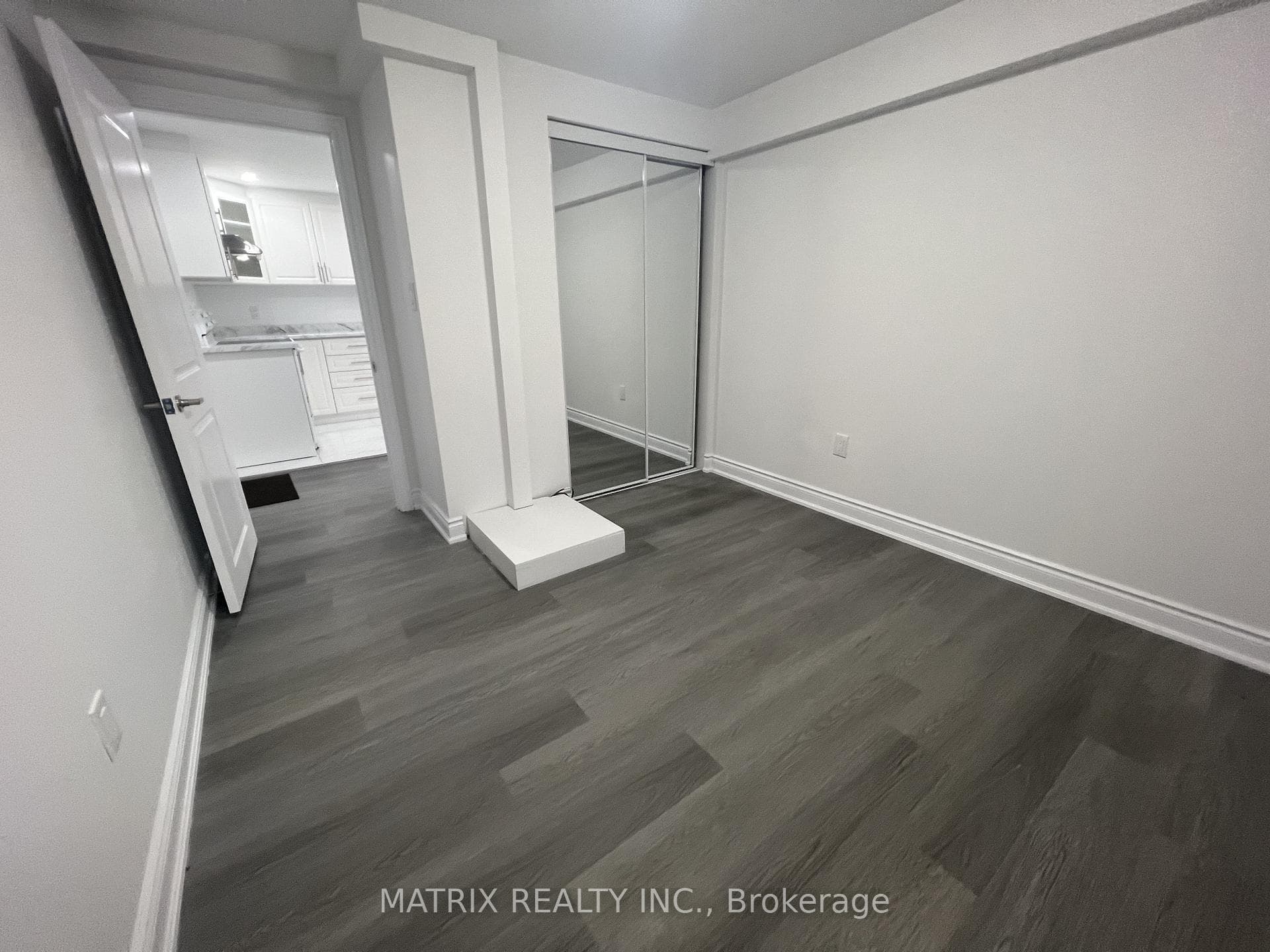 2030 Duberry Drive photo 7