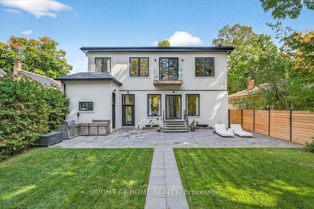 64 Larwood Boulevard photo 39