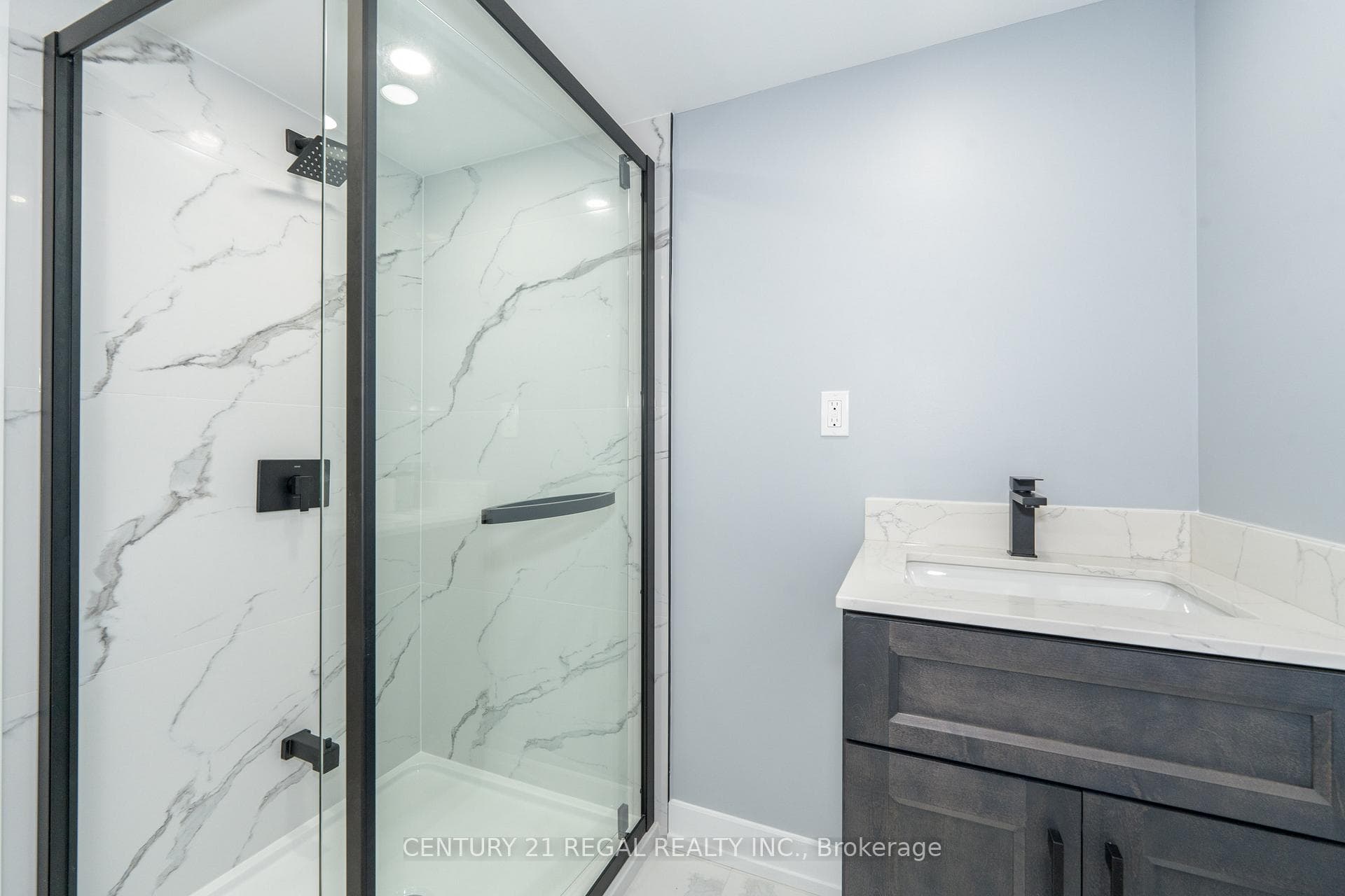 65 Mooregate Avenue photo 31
