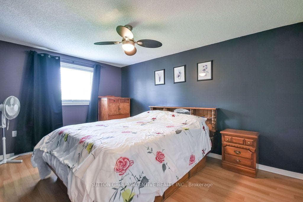 10 Palling Lane photo 26