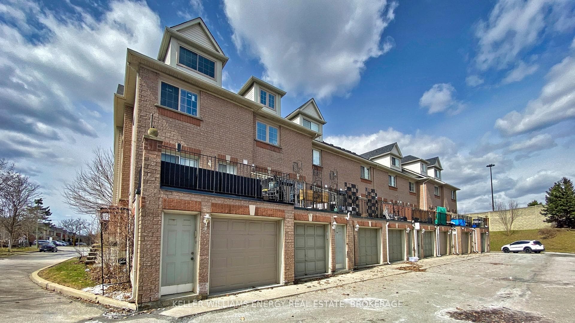 218 Rory Road photo 32
