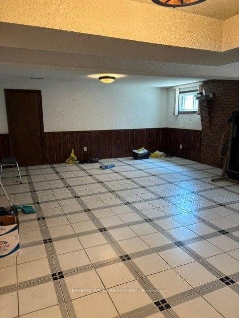 98 Jeanne Drive photo 17