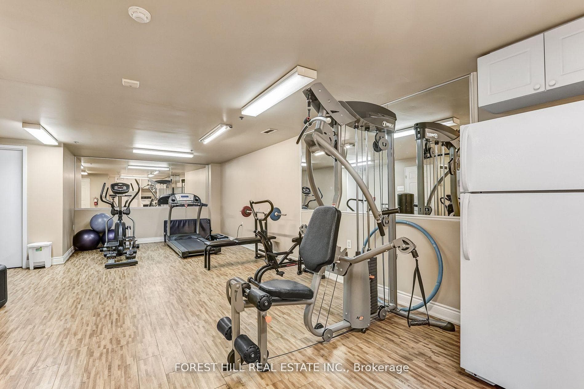 555 Wilson Heights Boulevard Unit 203 photo 22