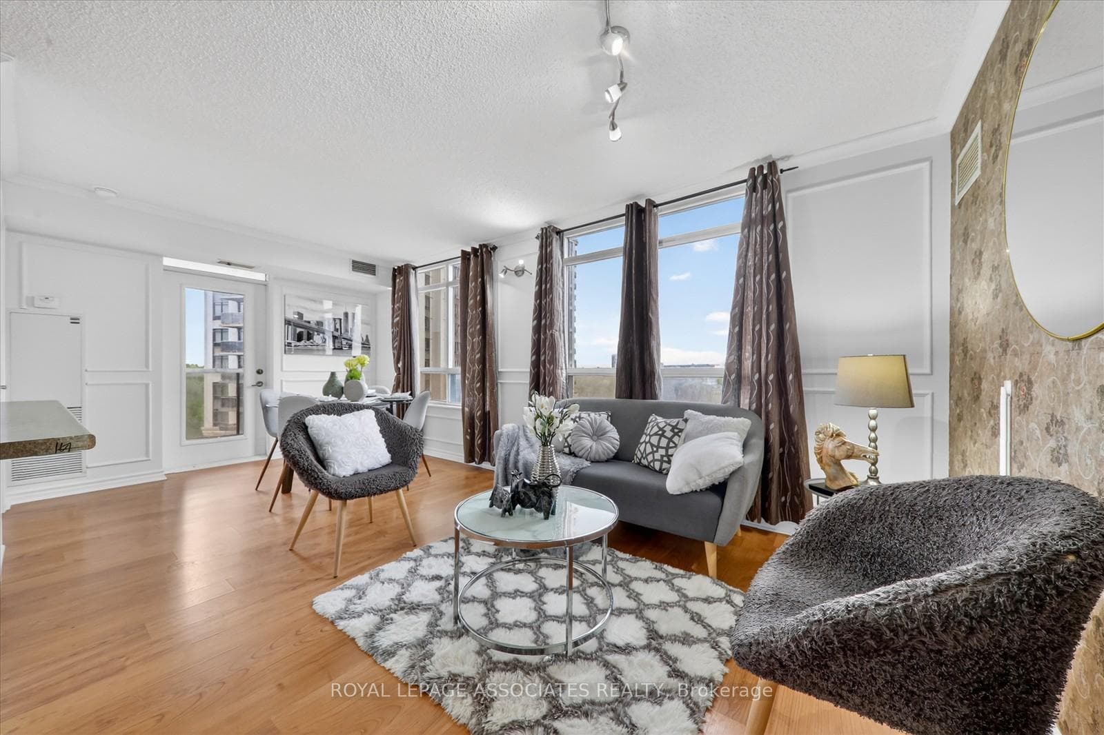 710 Humberwood Boulevard Unit 606A photo 20