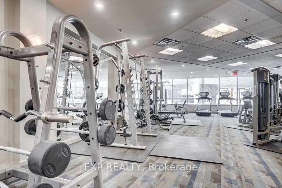 33 Bay Street Unit 1406 photo 14