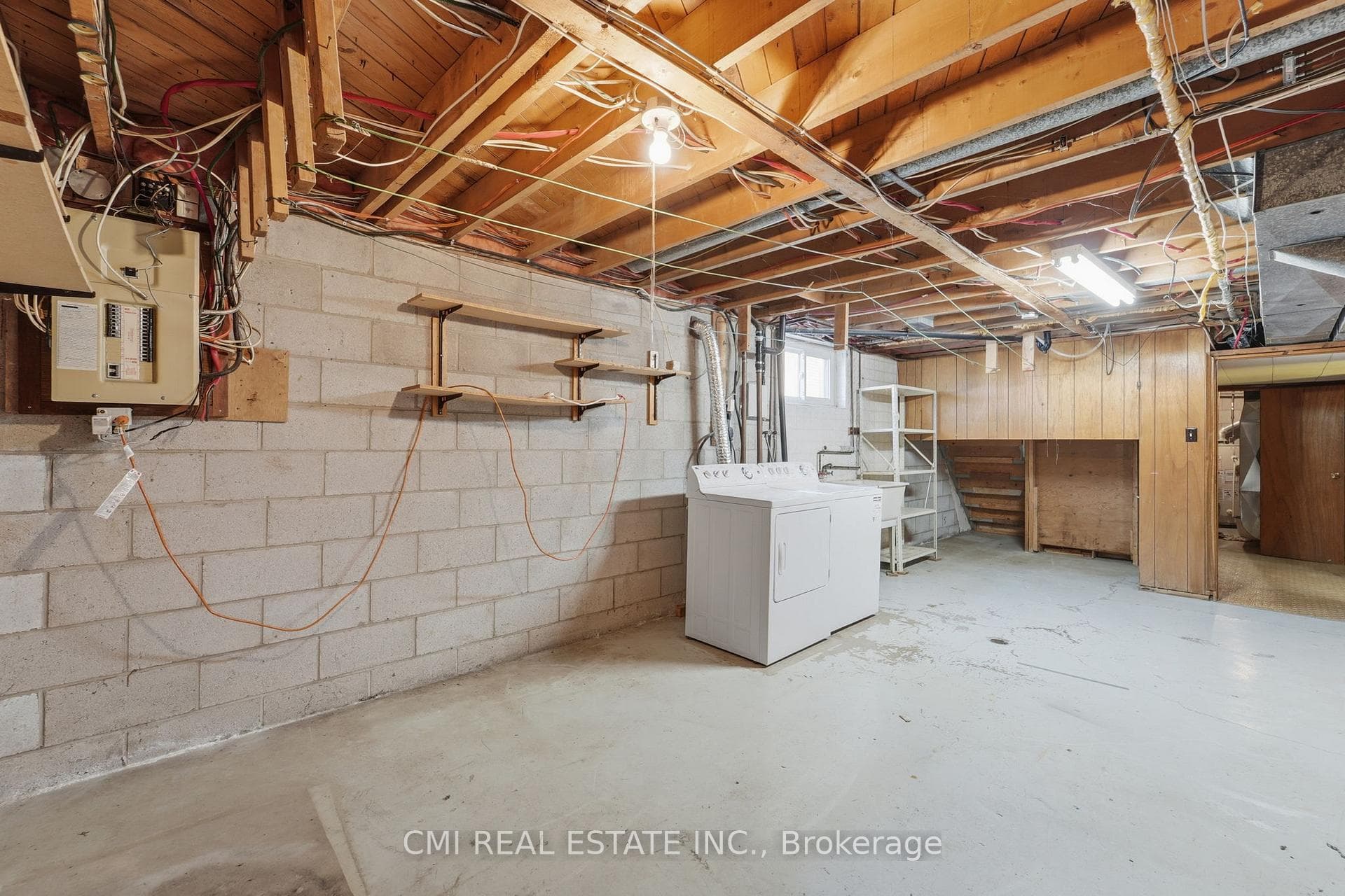 251 Fairridge Road photo 34