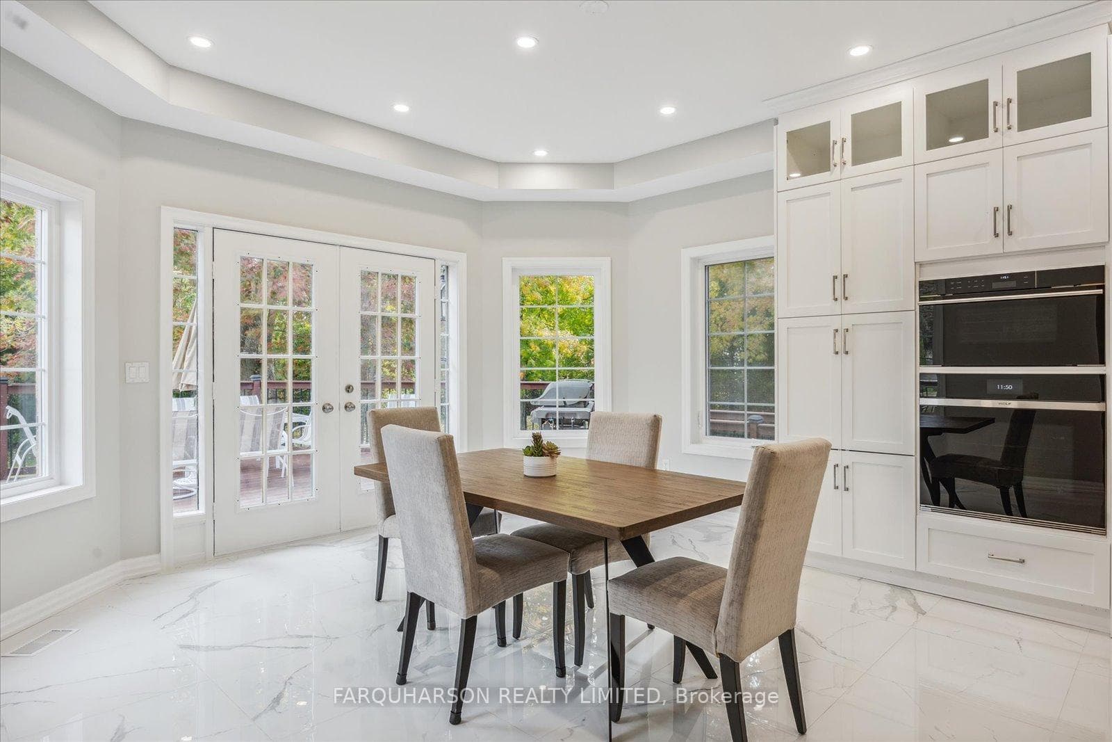 33 Cedar Ridge Road photo 8