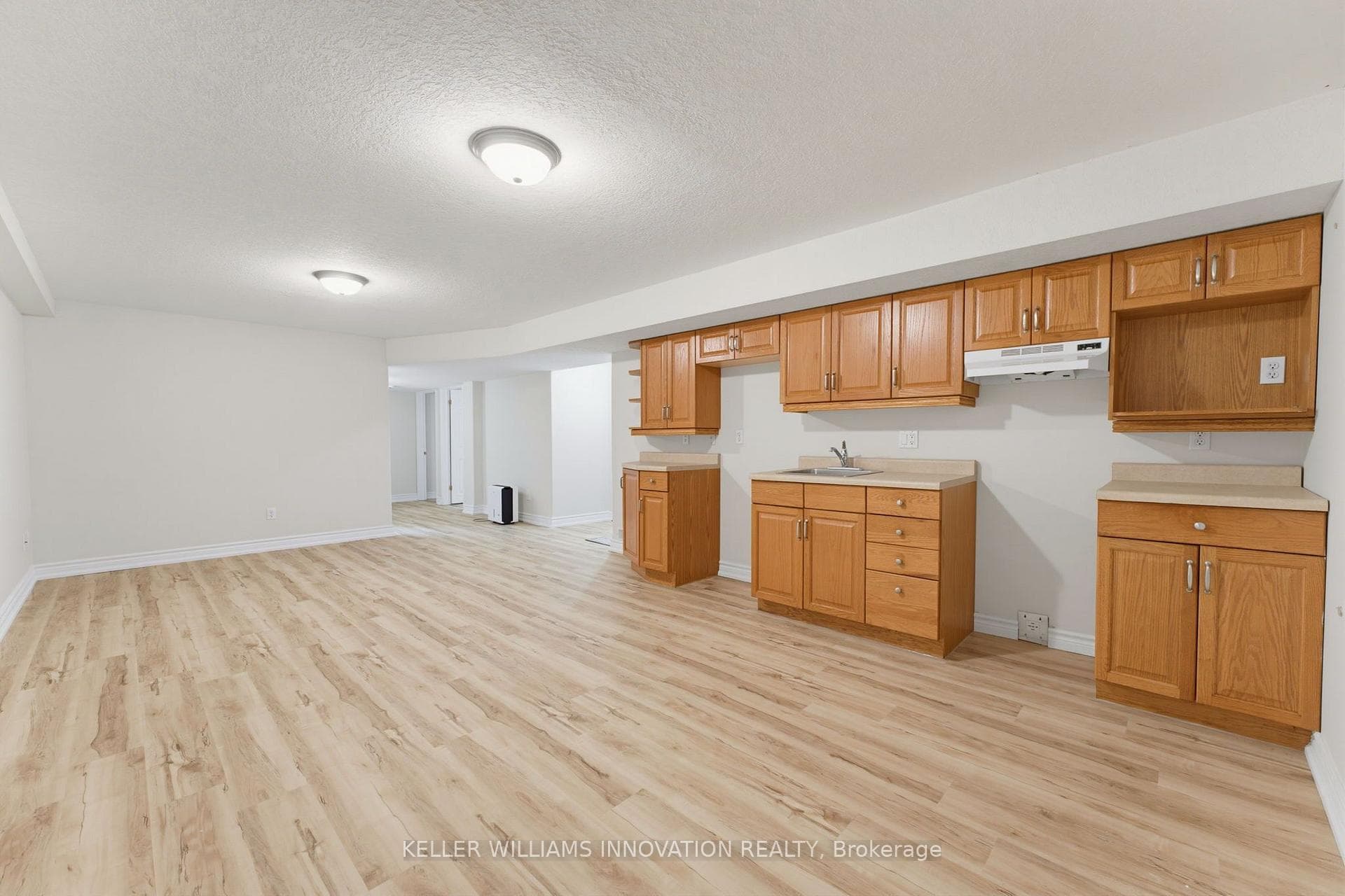 906 Baker Avenue photo 23