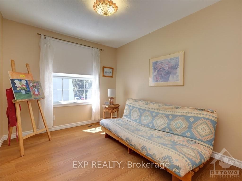 3338 SOUTHGATE Road photo 16