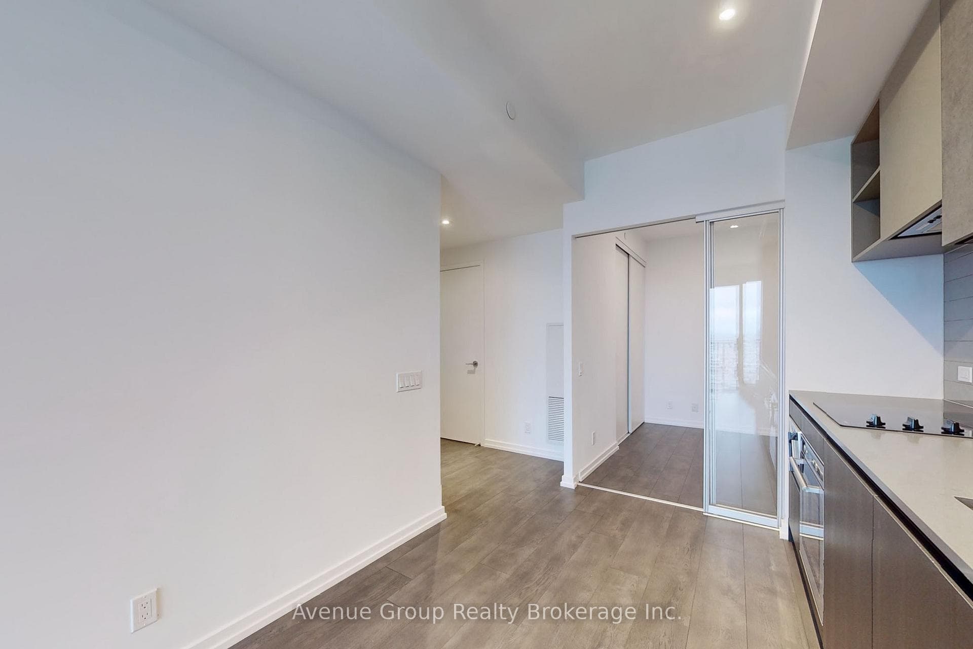 7890 Jane Street Unit 5208 photo 10
